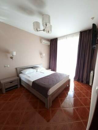 Гостиница Константинополь Витязево Люкс с 1 спальней-2