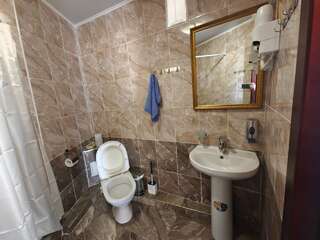 Гостиница Константинополь Витязево Двухместный номер с 1 кроватью или 2 отдельными кроватями-3